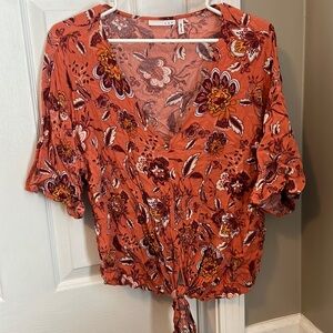 Floral slightly cropped front tie shirt